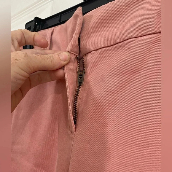 Loft Outlet Coral Modern Chino Crop Undone Hem Pockets Pants Size 4 Flat Front - Picture 7 of 16
